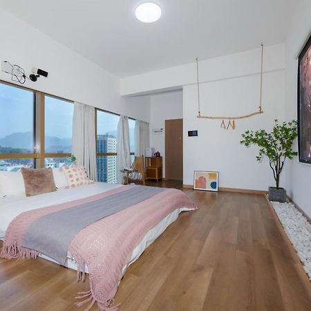 Midsummer Homestay Zhangjiajie Esterno foto
